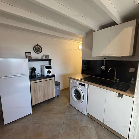 Apartment Dernier Etage Tranquille - 5 Pers. - Fr-1-619-166 Narbonne